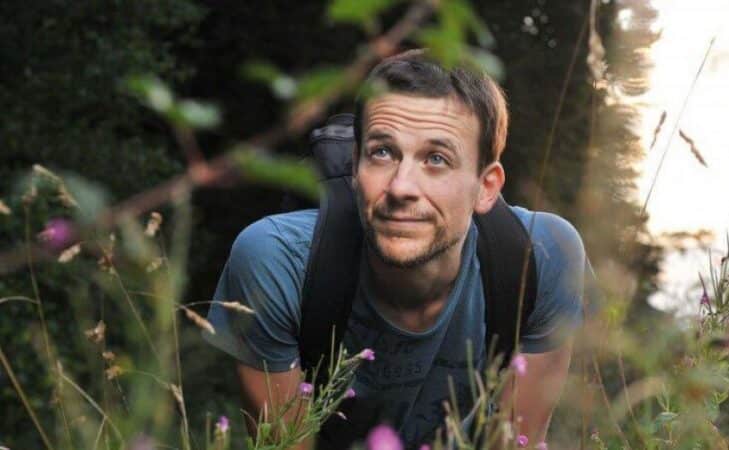 Julien Perrot : l’homme et la salamandre